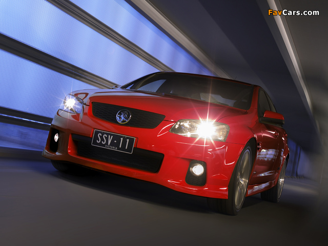 Photos of Holden Commodore SS V (VE Series II) 2010–13 (640 x 480)