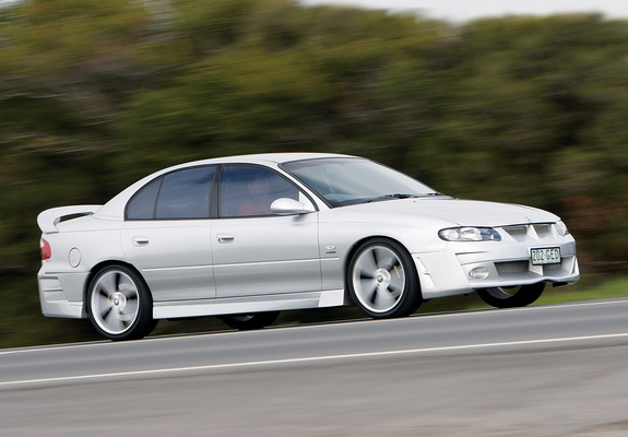 Photos of Holden Commodore