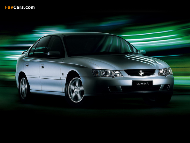 Pictures of Holden Commodore Lumina (VY) 2002–04 (640 x 480)