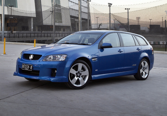 Pictures of Holden VE Commodore SS V Sportwagon 2008–10