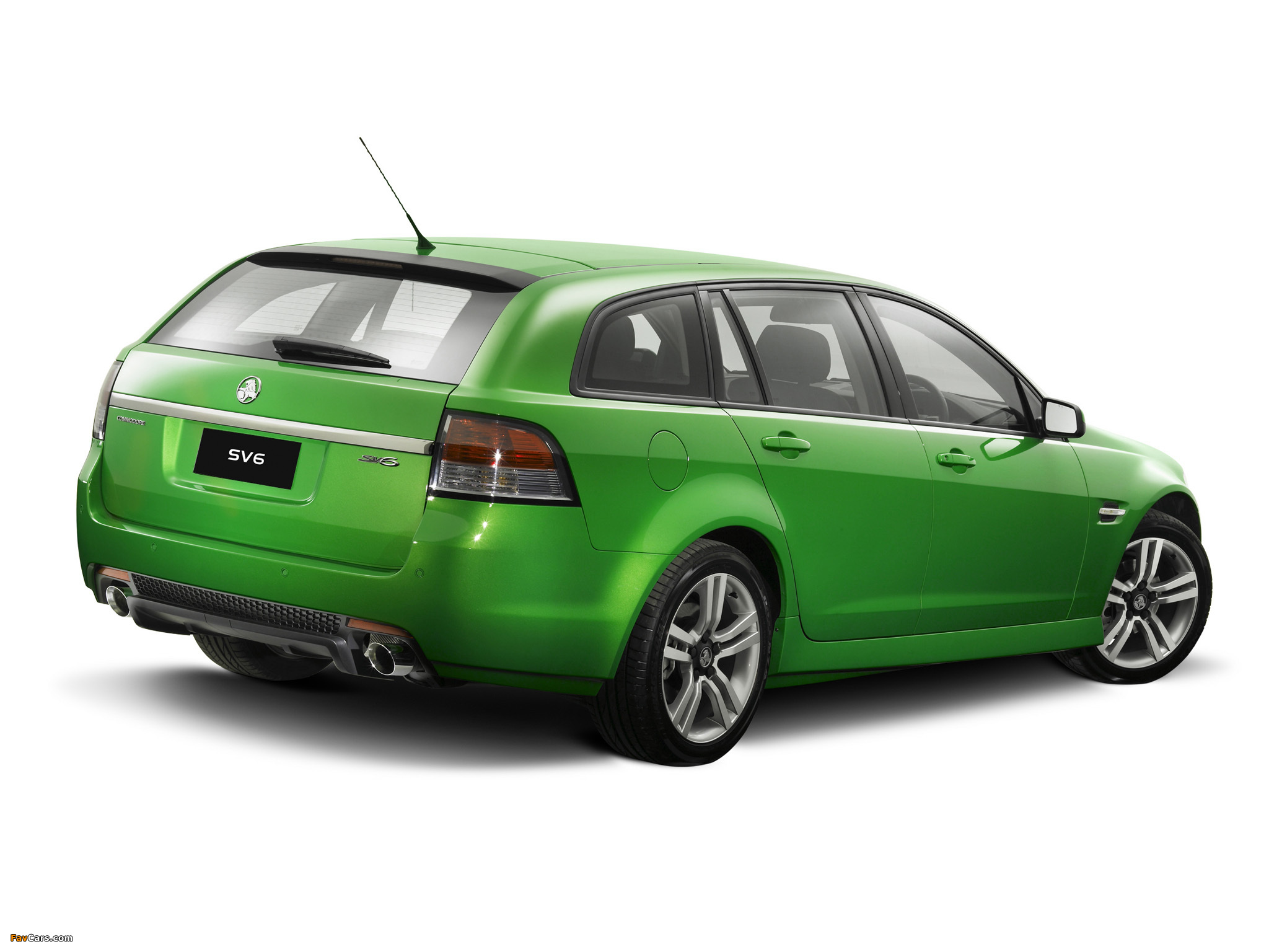 Pictures of Holden Commodore SV6 Sportwagon (VE) 2008–10 (2048 x 1536)
