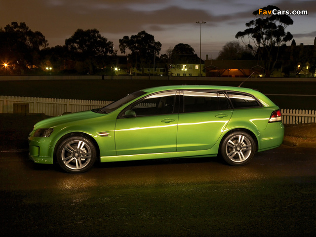 Pictures of Holden Commodore SV6 Sportwagon (VE) 2008–10 (640 x 480)