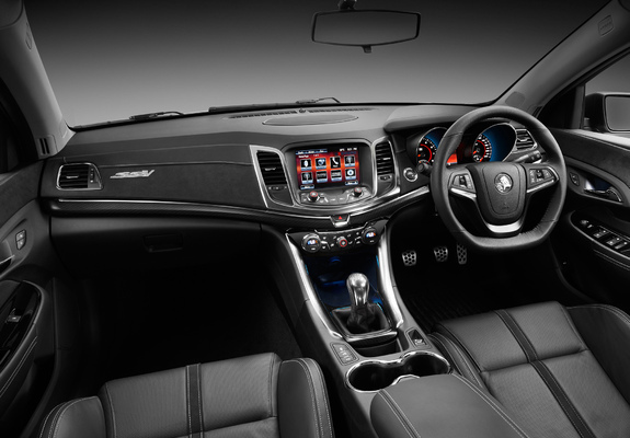 Pictures of Holden Commodore SS V (VF) 2013