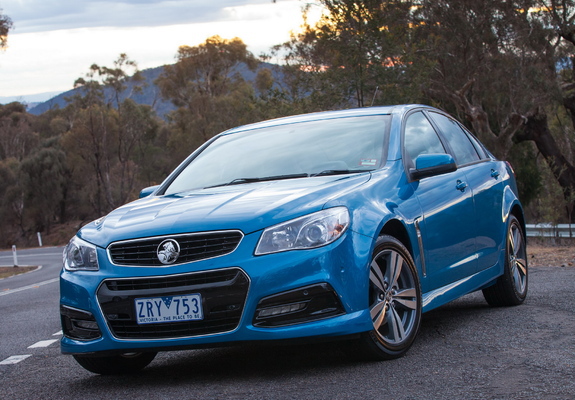 Pictures of Holden Commodore SV6 (VF) 2013