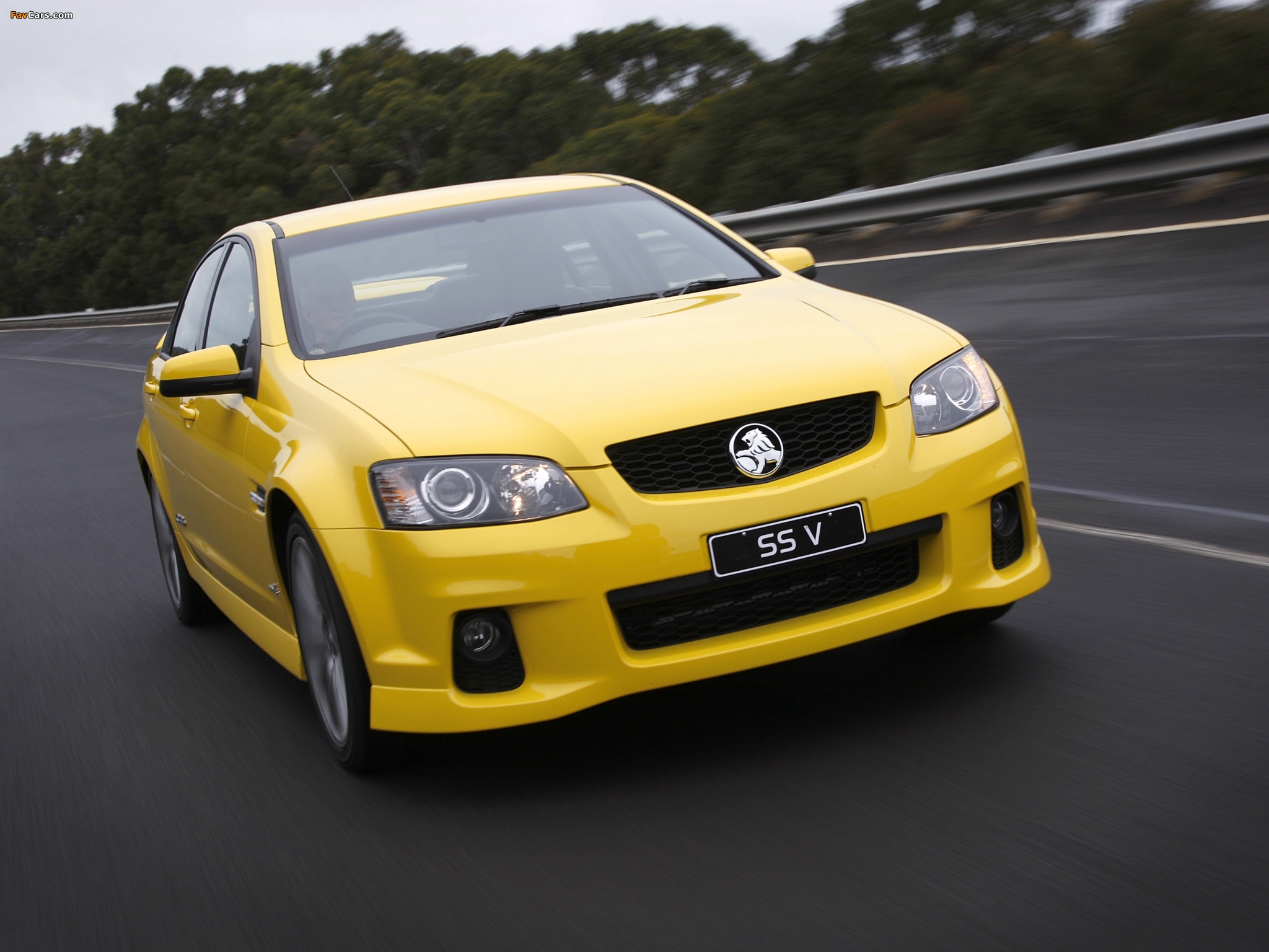 Holden Commodore SS V (VE Series II) 2010–13 wallpapers (2048 x 1536)