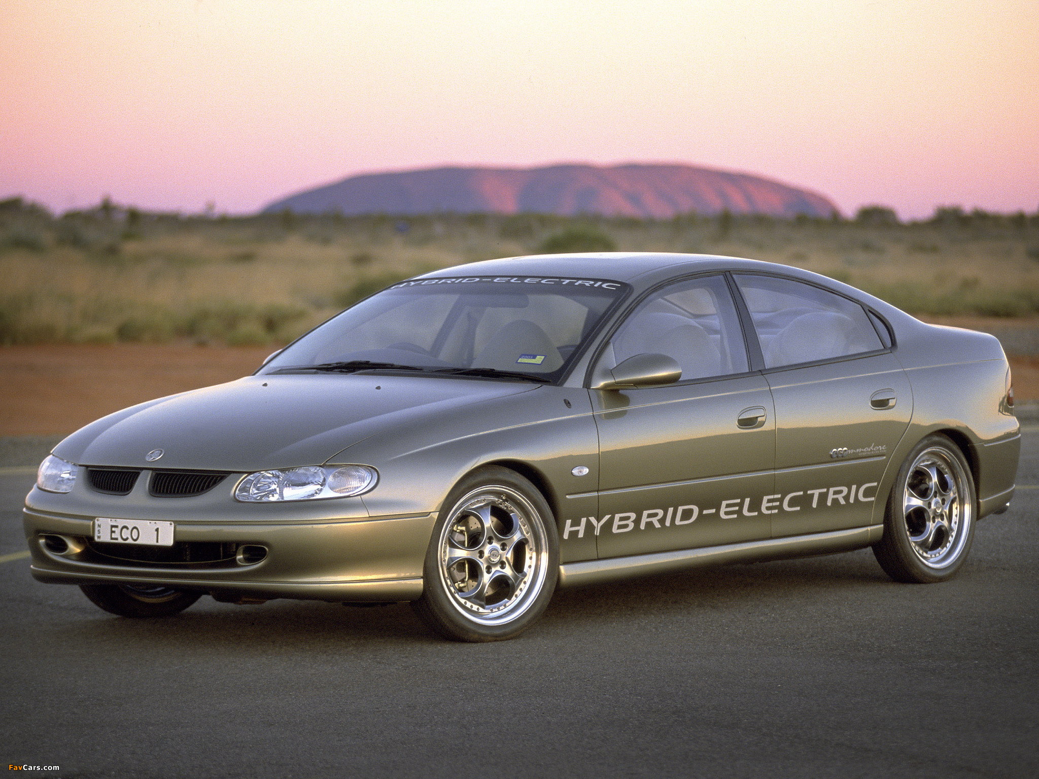 Holden ECOmmodore Concept 2000 wallpapers (2048 x 1536)