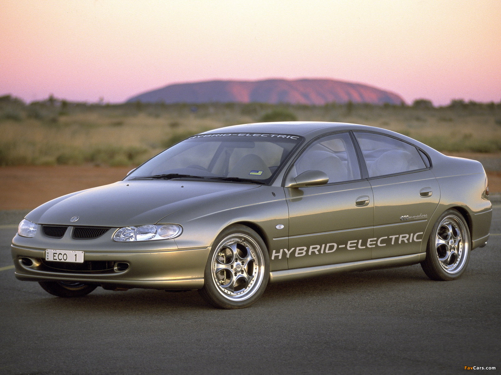 Holden ECOmmodore Concept 2000 wallpapers (1600 x 1200)