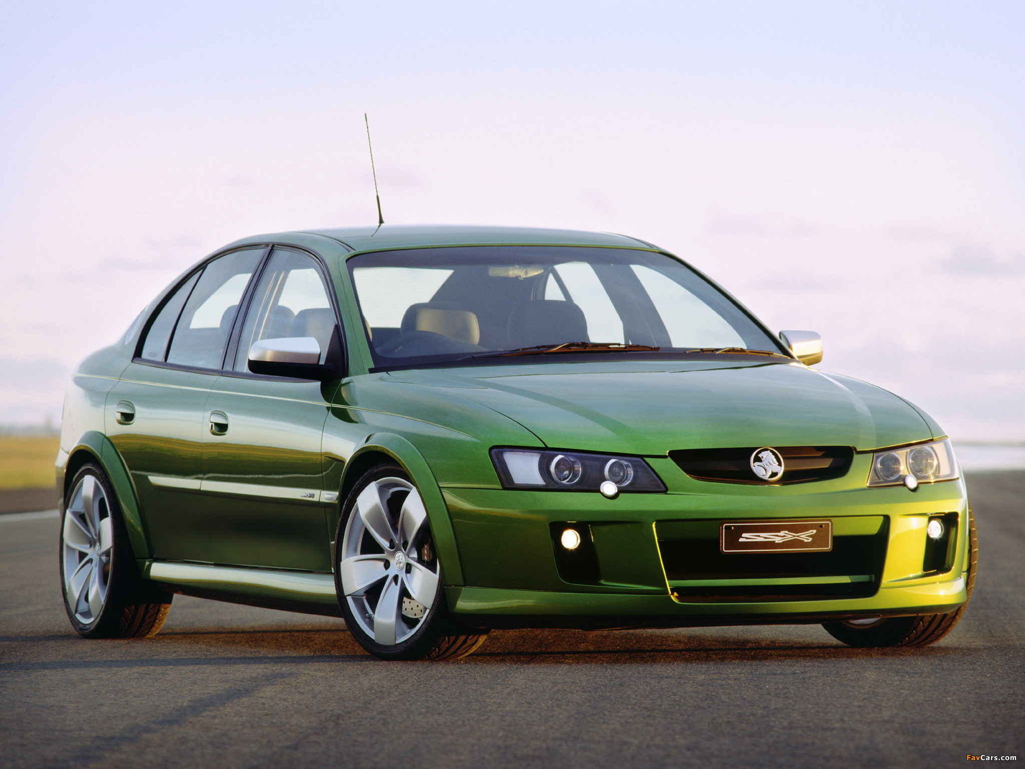 Pictures of Holden SSX Concept 2002 (2048 x 1536)