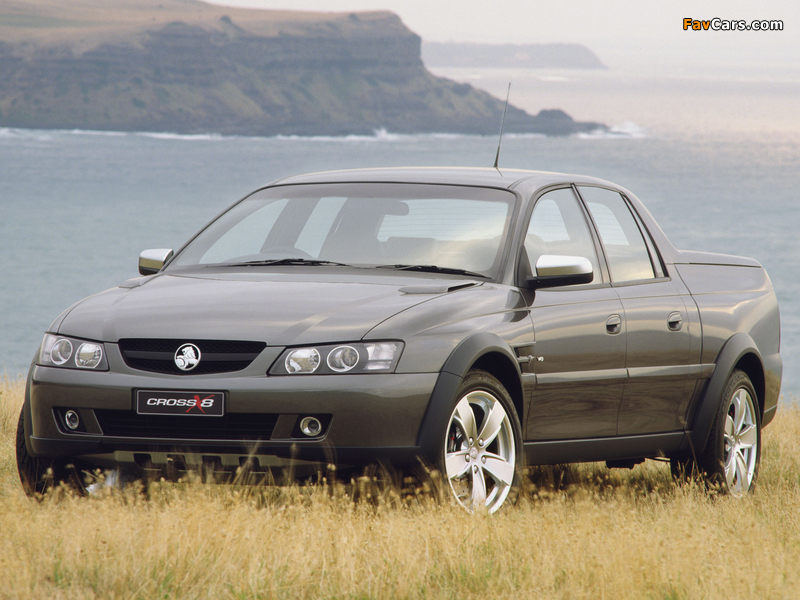 Holden Cross 8 Concept 2002 wallpapers (800 x 600)