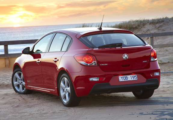 Pictures of Holden Cruze SRi-V Hatchback (JH) 2011