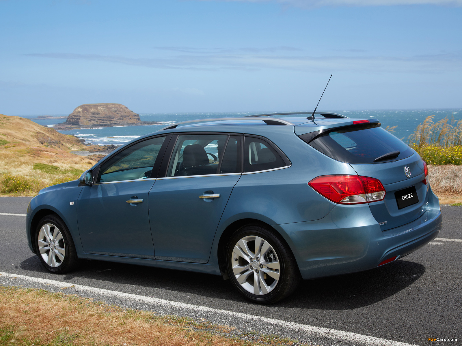 Pictures of Holden Cruze Sportwagon (JH) 2012 (1600 x 1200)