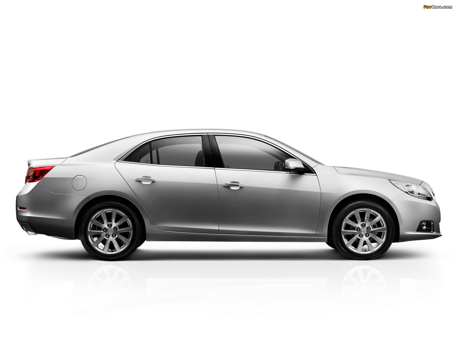 Holden Malibu CDX 2013 wallpapers (1600 x 1200)