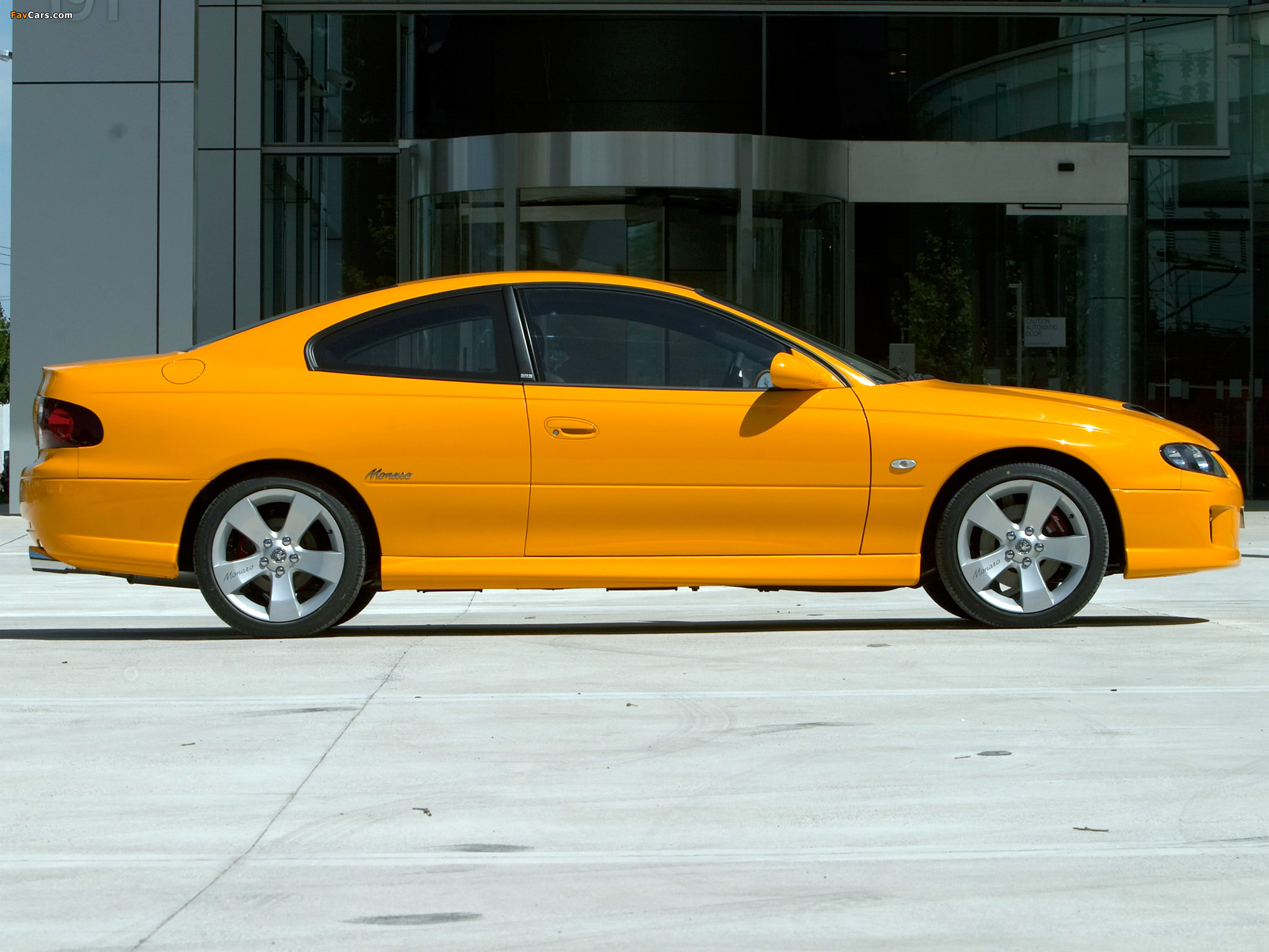 Holden Monaro CV8-Z Limited Edition 2005 wallpapers (2048 x 1536)