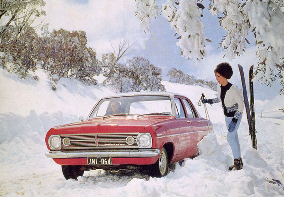 Holden HR Special Sedan 1966–68 photos