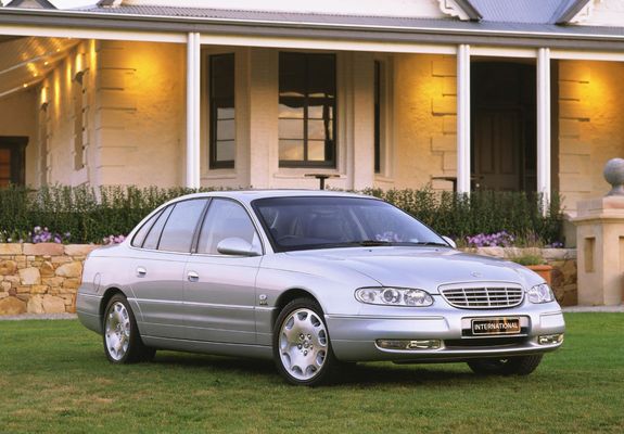 Pictures of Holden WHII Statesman International 2001–03