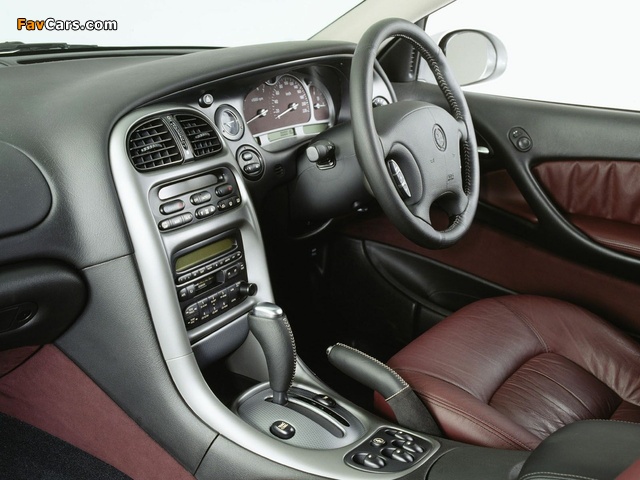 Holden WHII Statesman International 2001–03 wallpapers (640 x 480)