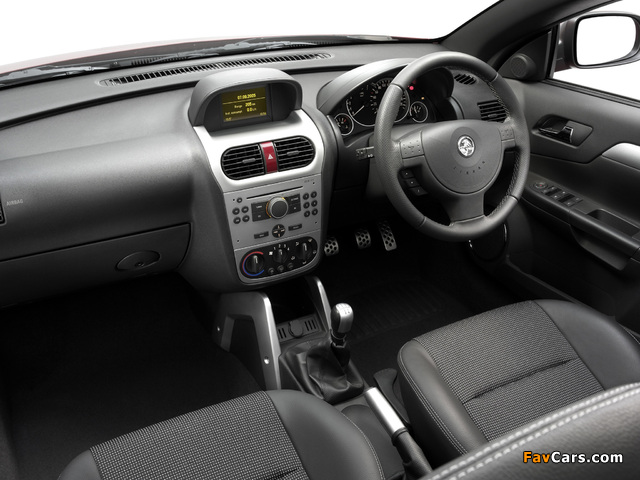 Photos of Holden Tigra (XC) 2005–09 (640 x 480)