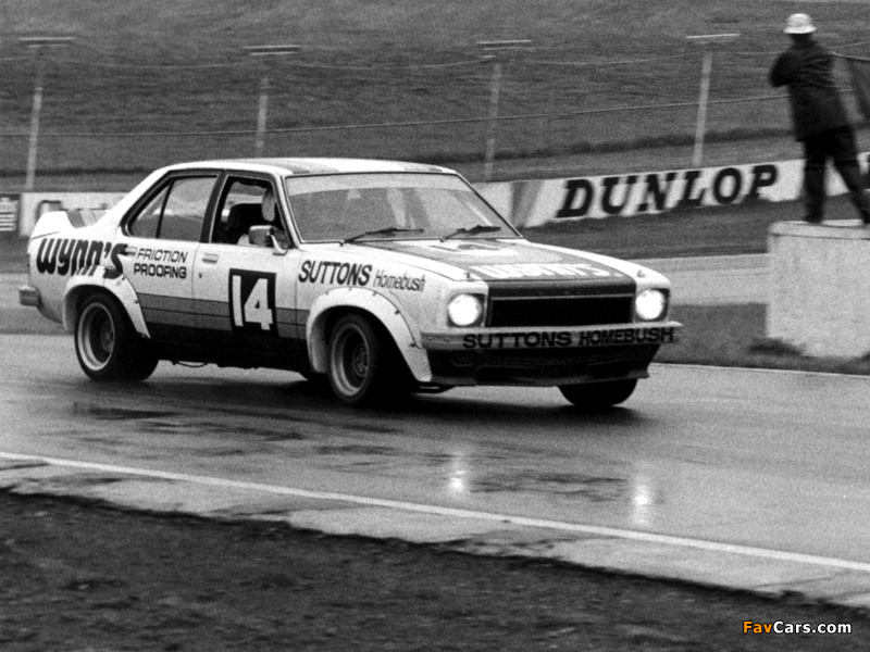 Photos of Holden LH Torana Race Car 1974–76 (800 x 600)