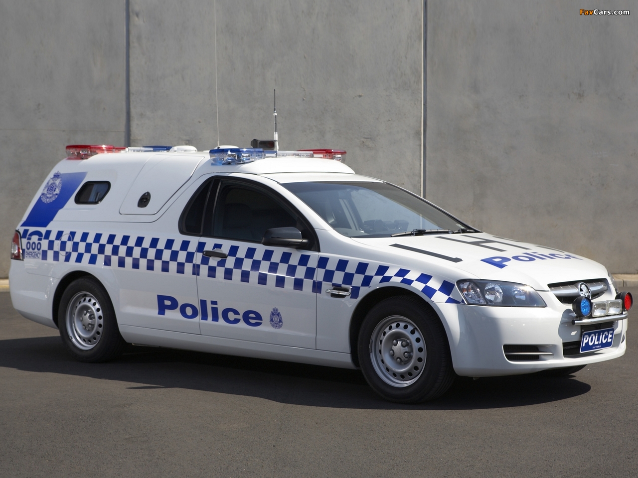 Holden Omega Ute Police (VE) 2007–10 wallpapers (1280 x 960)