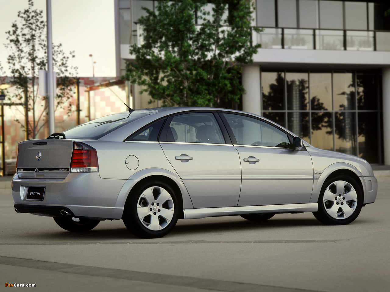 Holden ZC Vectra Hatchback 2003–06 images (1280 x 960)