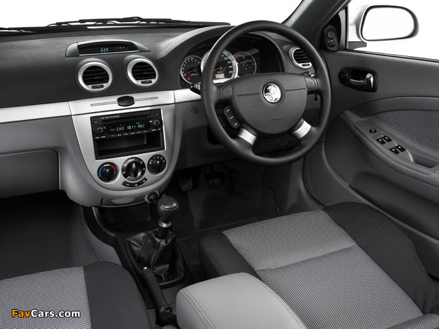 Pictures of Holden JF Viva Wagon 2005 (640 x 480)
