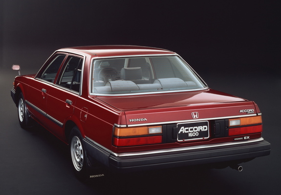 Honda Accord Sedan 1981–85 pictures