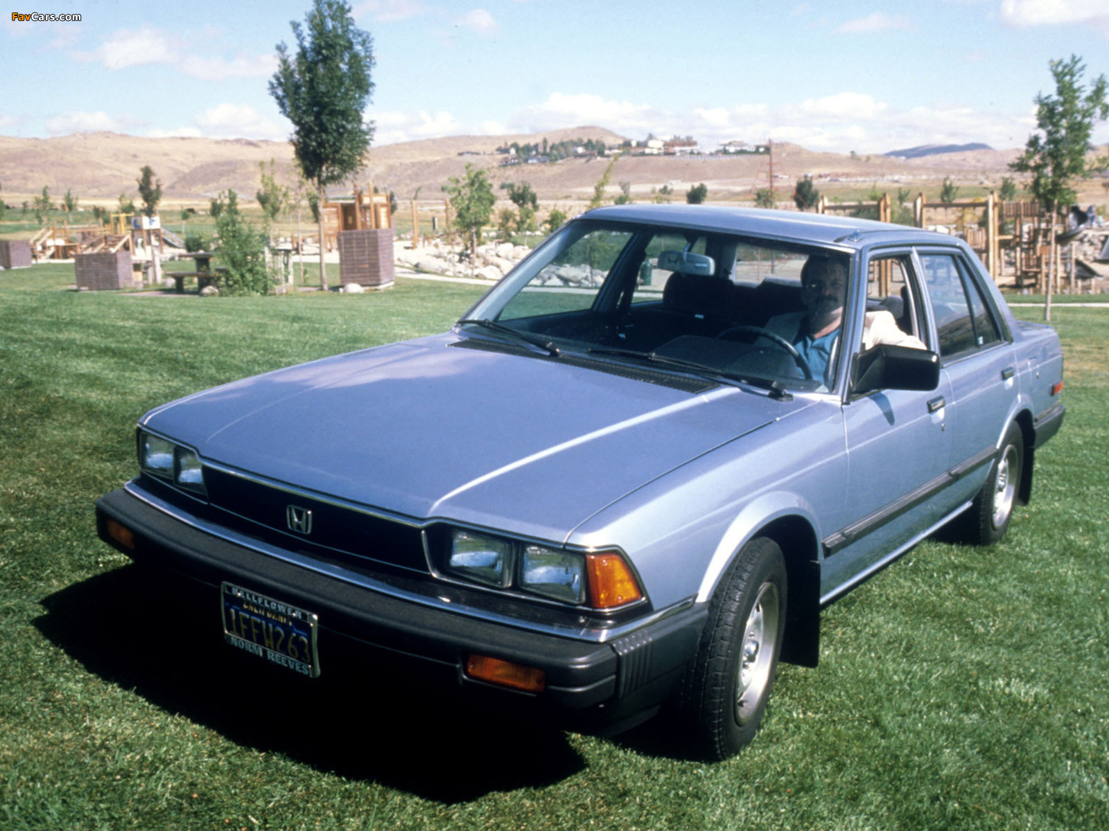 Honda Accord Sedan US-spec 1982–85 pictures (1600 x 1200)