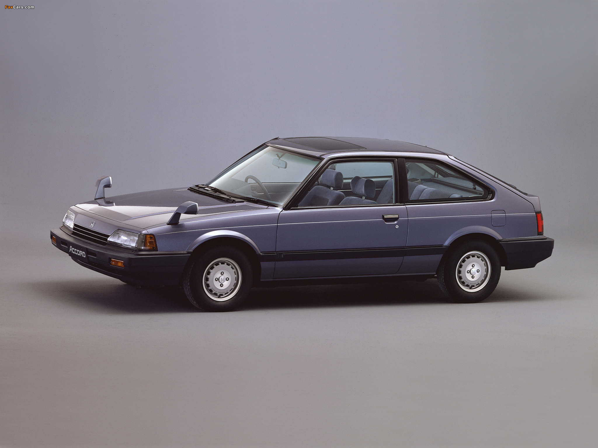 Honda Accord RXT Hatchback 1983–85 photos (2048 x 1536)