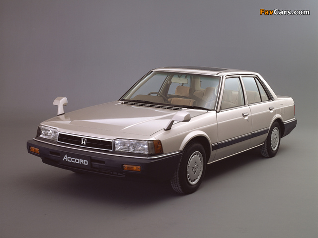 Honda Accord GXR Sedan 1983–85 pictures (640 x 480)