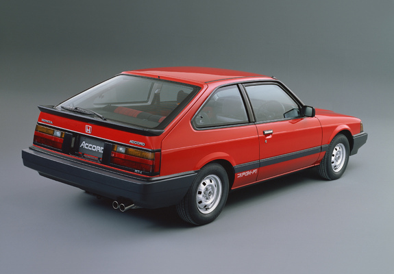 Honda Accord RT-i Hatchback 1984–85 photos