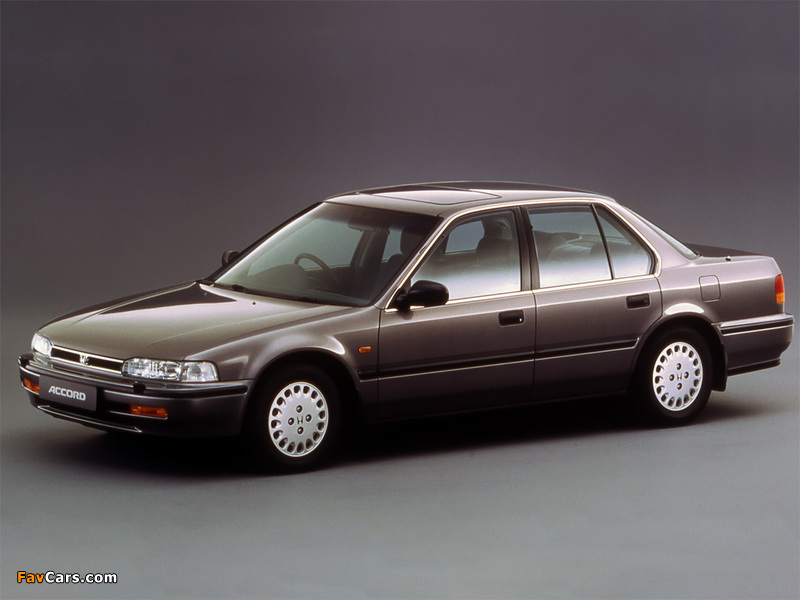 Honda Accord Sedan (CB) 1990–93 images (800 x 600)