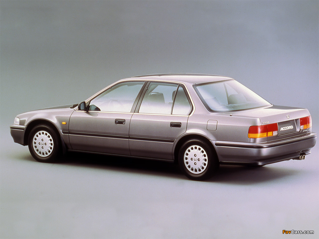 Honda Accord Sedan (CB) 1990–93 photos (1024 x 768)