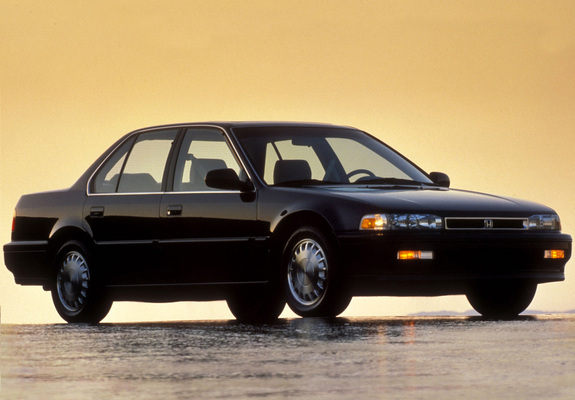 Honda Accord Sedan US-spec (CB) 1990–93 photos