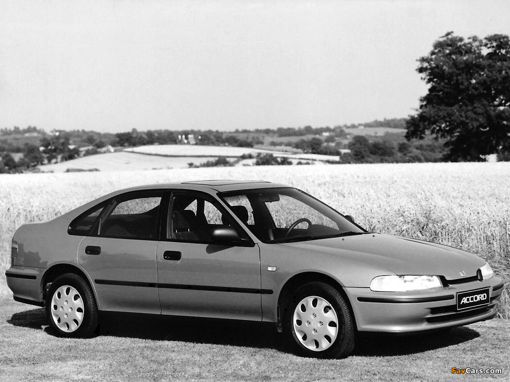 Honda Accord Sedan (CD) 1993–96 wallpapers (1024 x 768)