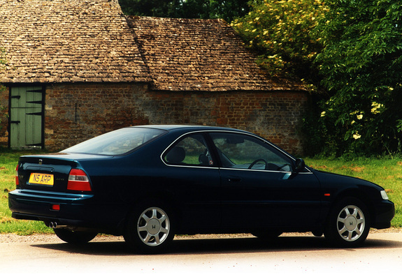 Honda Accord Coupe UK-spec (CD7) 1994–98 images