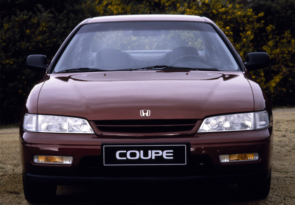 Honda Accord Sedan US-spec (CD) 1994–97 photos