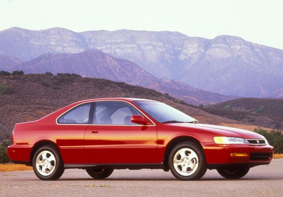 Honda Accord Coupe US-spec (CD7) 1994–97 wallpapers