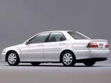 Honda Accord 2.0 VTS Sedan JP-spec (CF4) 1997–2000 images