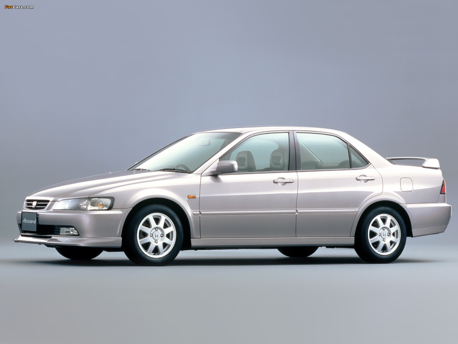 Honda Accord SiR S Package Sedan JP-spec (CF4) 1997–2000 images (1600 x 1200)