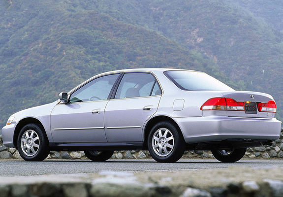 Honda Accord Sedan US-spec 1998–2002 images