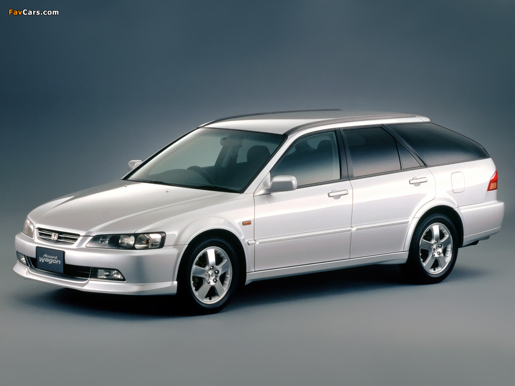 Honda Accord SiR Wagon JP-spec (CH9) 1999–2002 images (1024 x 768)