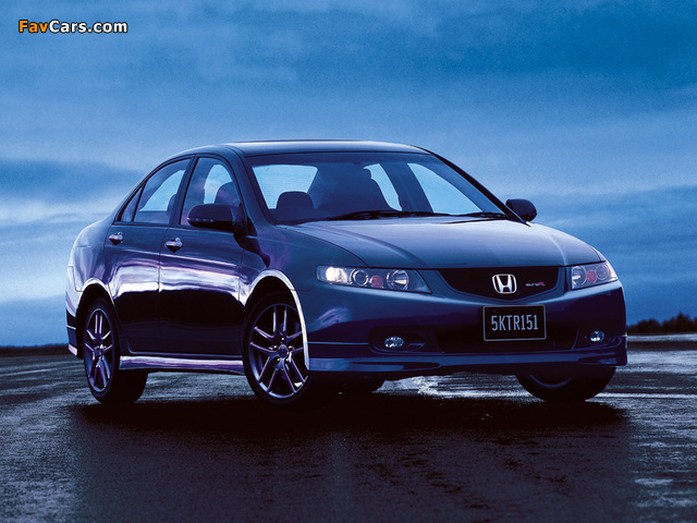 Honda Accord Euro-R Sedan (CL7) 2002–05 photos (640 x 480)