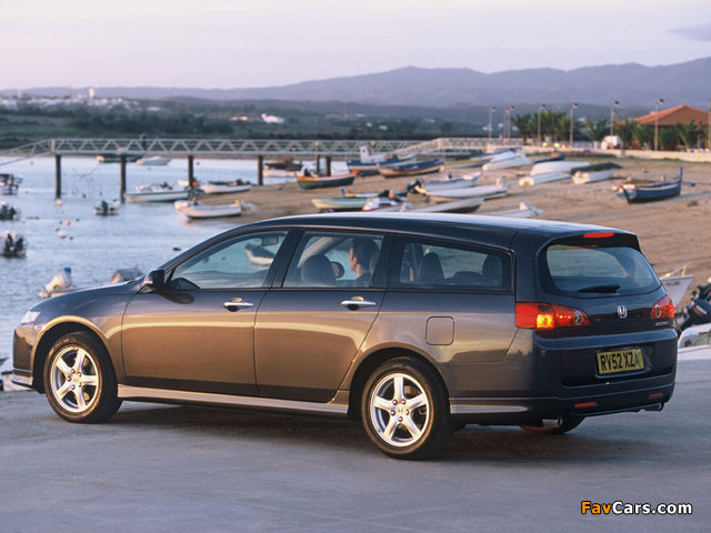 Honda Accord Type-S Tourer (CM2) 2003–06 images (640 x 480)