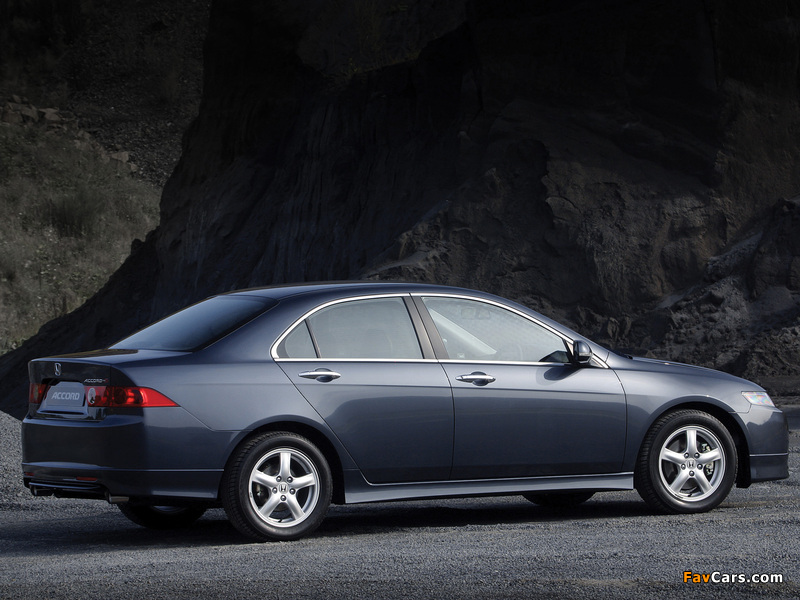 Honda Accord Type-S (CL9) 2003–06 wallpapers (800 x 600)