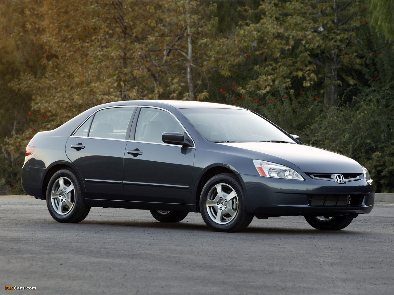 Honda Accord Hybrid US-spec 2005–06 images (1280 x 960)