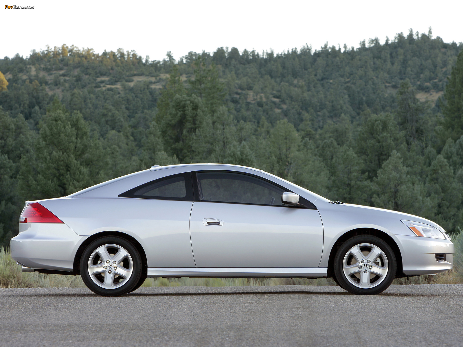 Honda Accord Coupe US-spec 2006–07 images (1600 x 1200)