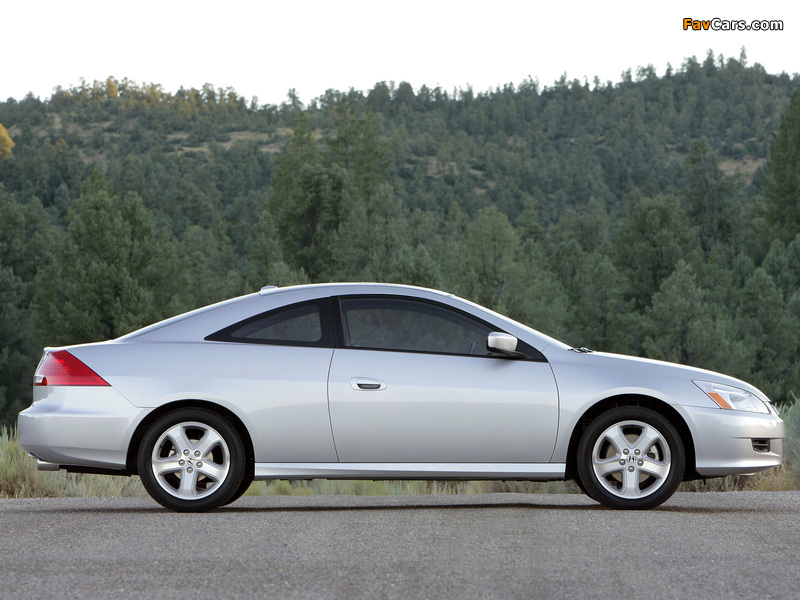 Honda Accord Coupe US-spec 2006–07 images (800 x 600)