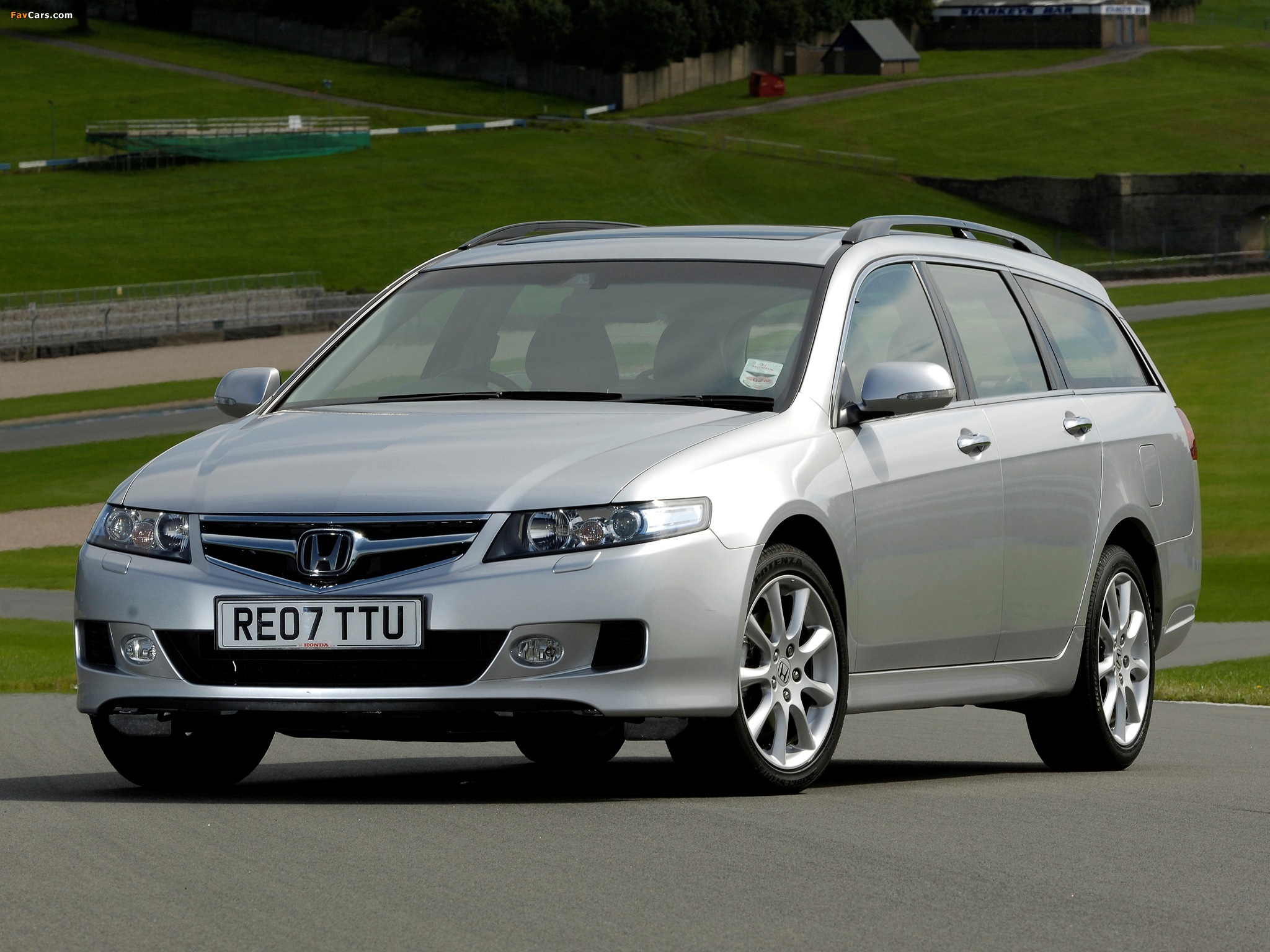 Honda Accord Tourer UK-spec (CM) 2006–08 photos (2048 x 1536)