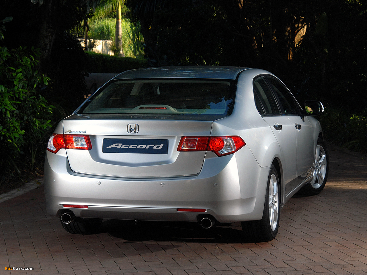 Honda Accord Sedan ZA-spec (CU) 2008–11 images (1280 x 960)