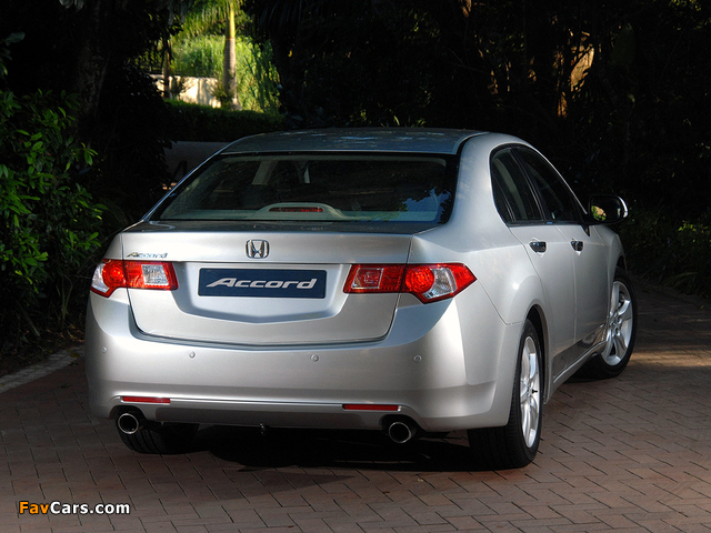 Honda Accord Sedan ZA-spec (CU) 2008–11 images (640 x 480)